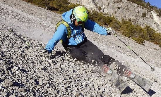 scree skiing